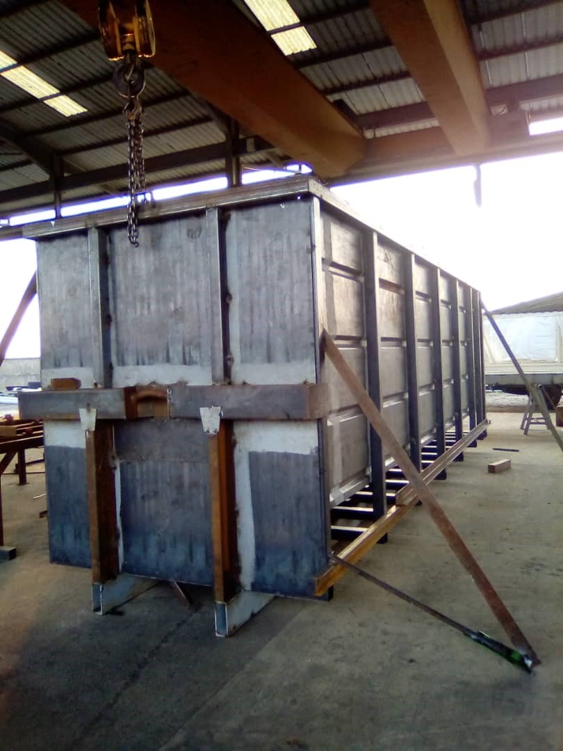 Client : SPEED APPROH; LOCATION : Bonabéri, Douala;
Année : 2019;
Description : Fabrication Des conteneurs pour contenir le coton